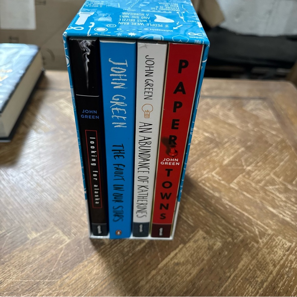John Green Box Set - Picture 3 of 6